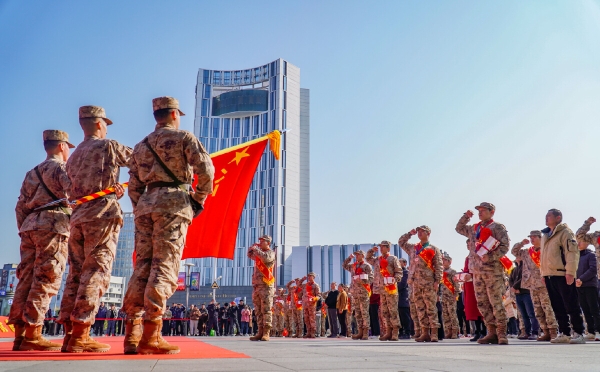 出发，赴军营！2025年上半年新兵启运